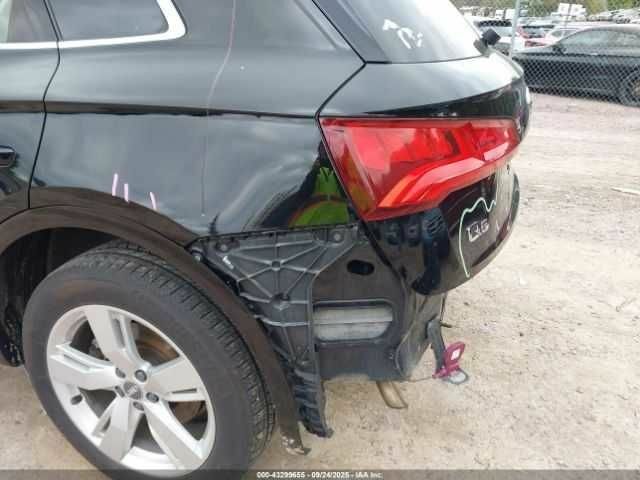 Черный Ауди Ку 5, объемом двигателя 2 л и пробегом 58 тыс. км за 7600 $, фото 18 на Automoto.ua