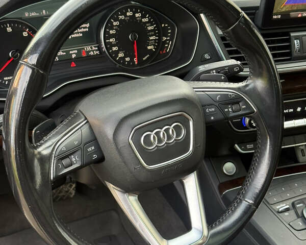 Чорний Ауді Ку 5, об'ємом двигуна 2 л та пробігом 147 тис. км за 22500 $, фото 17 на Automoto.ua
