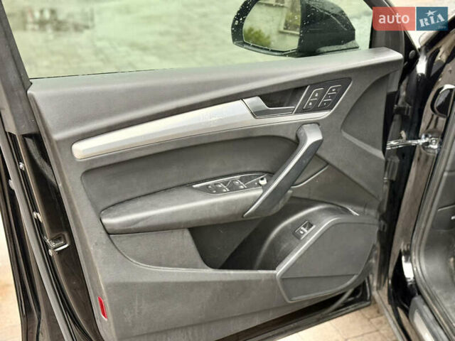 Чорний Ауді Ку 5, об'ємом двигуна 1.98 л та пробігом 179 тис. км за 17200 $, фото 6 на Automoto.ua