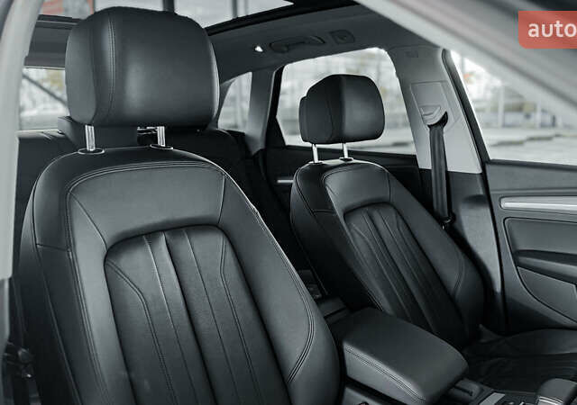 Черный Ауди Ку 5, объемом двигателя 1.98 л и пробегом 68 тыс. км за 28800 $, фото 45 на Automoto.ua