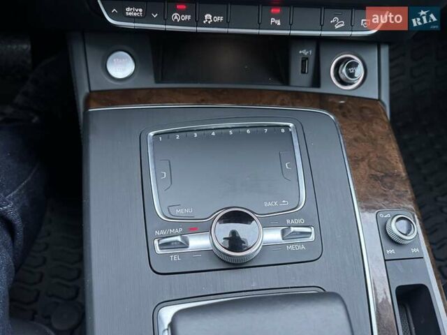 Черный Ауди Ку 5, объемом двигателя 1.98 л и пробегом 86 тыс. км за 28900 $, фото 15 на Automoto.ua