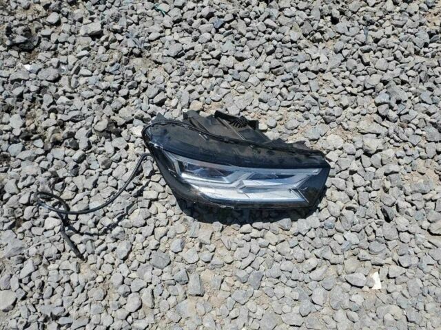 Черный Ауди Ку 5, объемом двигателя 2 л и пробегом 35 тыс. км за 8500 $, фото 12 на Automoto.ua