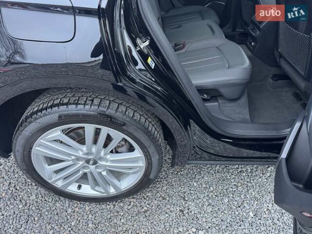 Черный Ауди Ку 5, объемом двигателя 1.98 л и пробегом 86 тыс. км за 28900 $, фото 61 на Automoto.ua