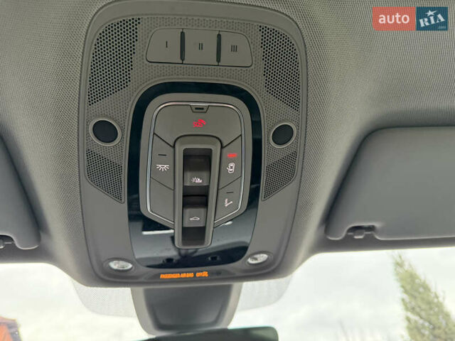 Черный Ауди Ку 5, объемом двигателя 2 л и пробегом 143 тыс. км за 25300 $, фото 93 на Automoto.ua