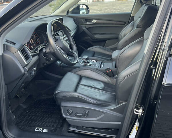 Черный Ауди Ку 5, объемом двигателя 2 л и пробегом 167 тыс. км за 24800 $, фото 3 на Automoto.ua