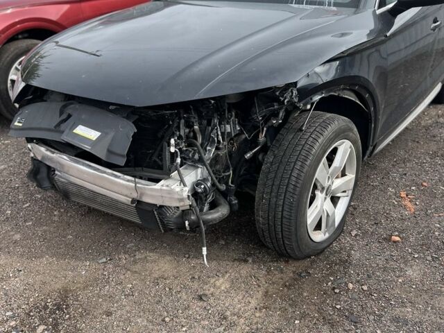 Ауди Ку 5 2019 в Чернигове на Automoto.ua Черный Ауди Ку 5, объемом двигателя 2 л и пробегом 116 тыс. км за 16700 $, фото 2 на Automoto.ua