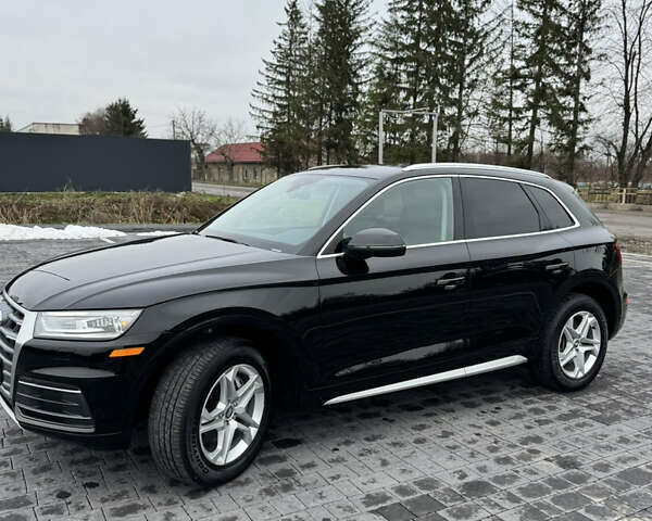 Черный Ауди Ку 5, объемом двигателя 0 л и пробегом 180 тыс. км за 20300 $, фото 19 на Automoto.ua