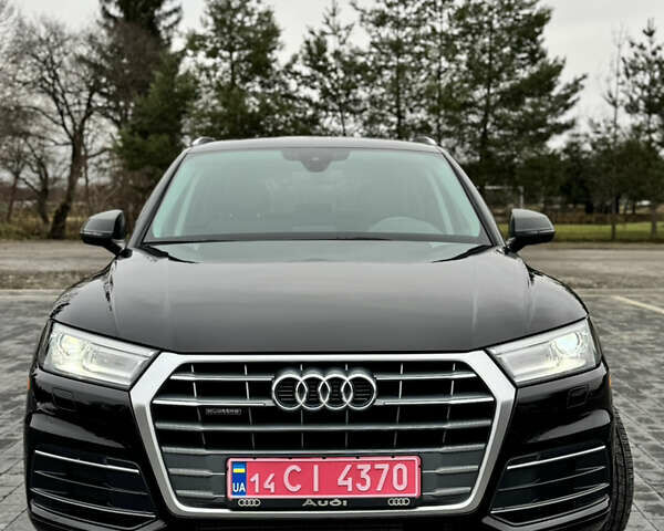 Черный Ауди Ку 5, объемом двигателя 0 л и пробегом 180 тыс. км за 20300 $, фото 5 на Automoto.ua
