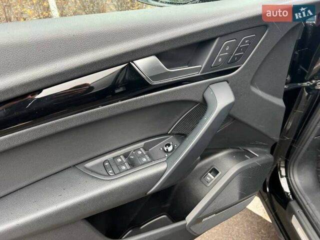 Чорний Ауді Ку 5, об'ємом двигуна 1.98 л та пробігом 44 тис. км за 36990 $, фото 11 на Automoto.ua