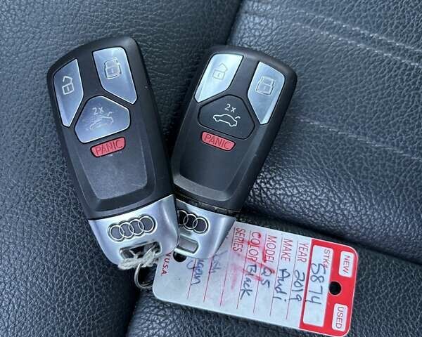 Черный Ауди Ку 5, объемом двигателя 1.98 л и пробегом 113 тыс. км за 26990 $, фото 62 на Automoto.ua