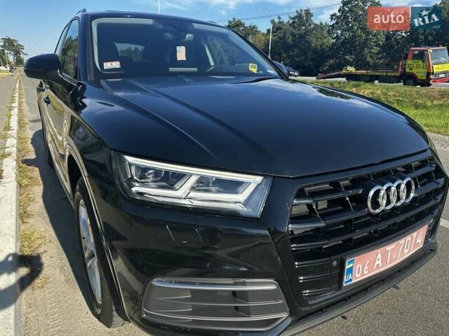 Чорний Ауді Ку 5, об'ємом двигуна 2 л та пробігом 73 тис. км за 25000 $, фото 10 на Automoto.ua