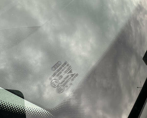 Черный Ауди Ку 5, объемом двигателя 2 л и пробегом 200 тыс. км за 19200 $, фото 24 на Automoto.ua