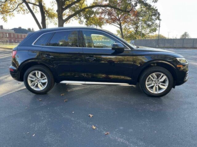 Черный Ауди Ку 5, объемом двигателя 2 л и пробегом 49 тыс. км за 21500 $, фото 3 на Automoto.ua