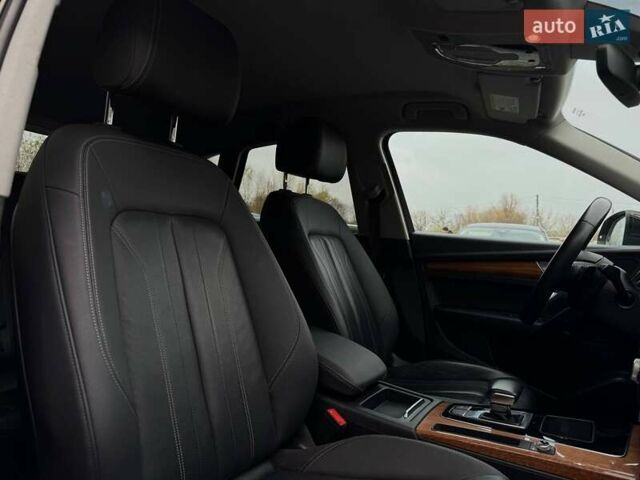 Черный Ауди Ку 5, объемом двигателя 1.98 л и пробегом 118 тыс. км за 27900 $, фото 79 на Automoto.ua