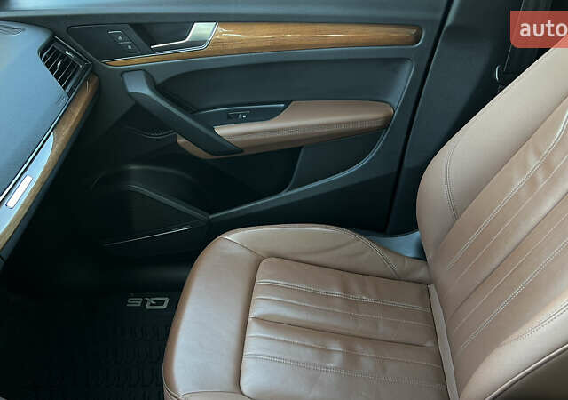 Чорний Ауді Ку 5, об'ємом двигуна 1.98 л та пробігом 103 тис. км за 31900 $, фото 22 на Automoto.ua