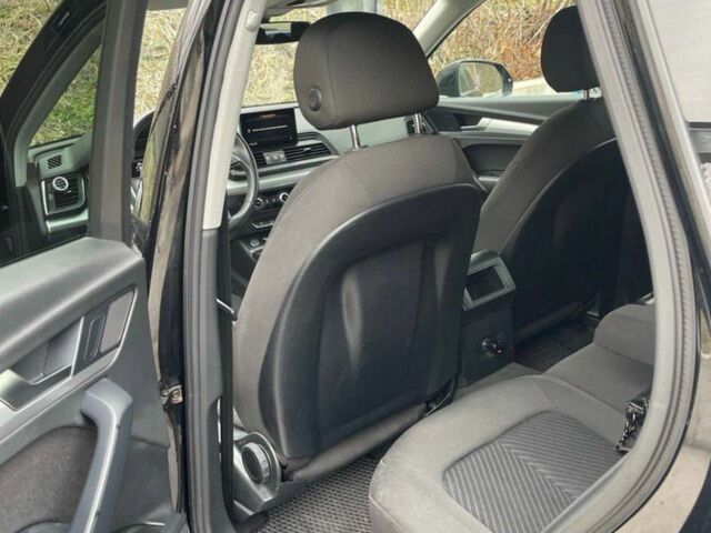 Черный Ауди Ку 5, объемом двигателя 2 л и пробегом 135 тыс. км за 31000 $, фото 6 на Automoto.ua