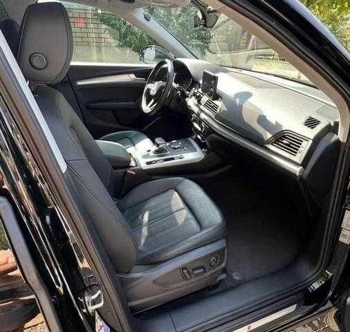 Черный Ауди Ку 5, объемом двигателя 2 л и пробегом 55 тыс. км за 17500 $, фото 4 на Automoto.ua