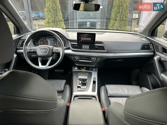 Черный Ауди Ку 5, объемом двигателя 2 л и пробегом 24 тыс. км за 31999 $, фото 10 на Automoto.ua