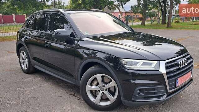 Чорний Ауді Ку 5, об'ємом двигуна 3 л та пробігом 181 тис. км за 33999 $, фото 10 на Automoto.ua