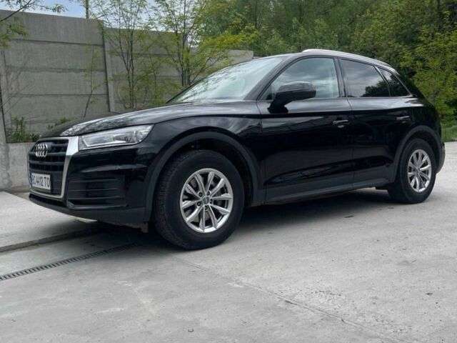 Черный Ауди Ку 5, объемом двигателя 2 л и пробегом 135 тыс. км за 31000 $, фото 4 на Automoto.ua