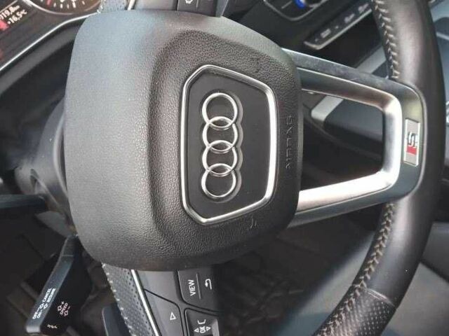 Черный Ауди Ку 5, объемом двигателя 0 л и пробегом 75 тыс. км за 15800 $, фото 7 на Automoto.ua