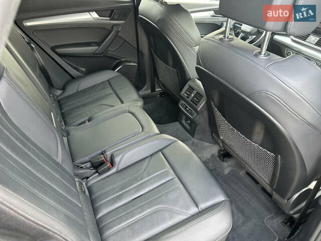 Черный Ауди Ку 5, объемом двигателя 2 л и пробегом 24 тыс. км за 31999 $, фото 21 на Automoto.ua