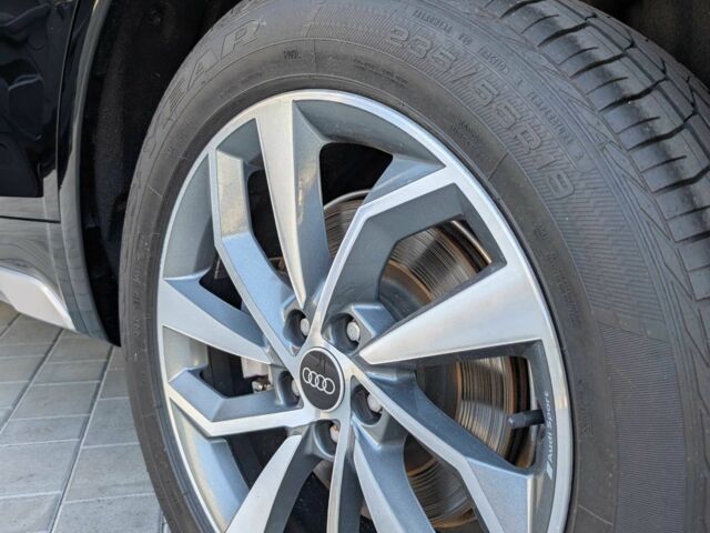 Черный Ауди Ку 5, объемом двигателя 2 л и пробегом 142 тыс. км за 30950 $, фото 21 на Automoto.ua