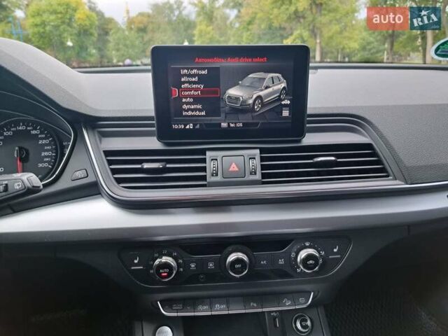 Чорний Ауді Ку 5, об'ємом двигуна 3 л та пробігом 181 тис. км за 33999 $, фото 28 на Automoto.ua