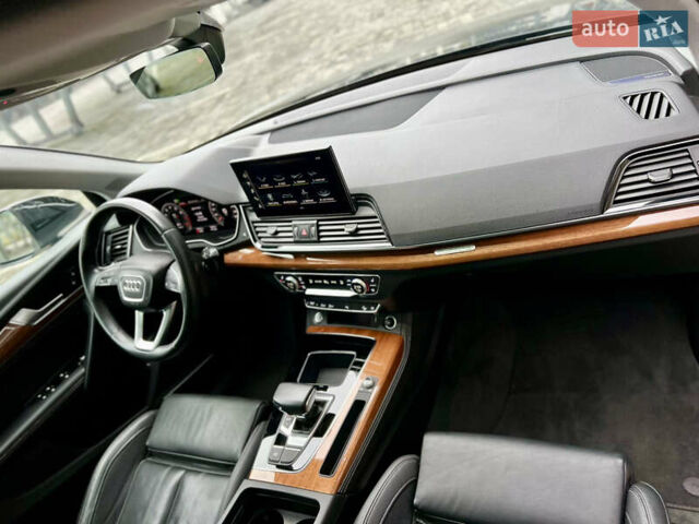 Черный Ауди Ку 5, объемом двигателя 1.98 л и пробегом 76 тыс. км за 35300 $, фото 25 на Automoto.ua