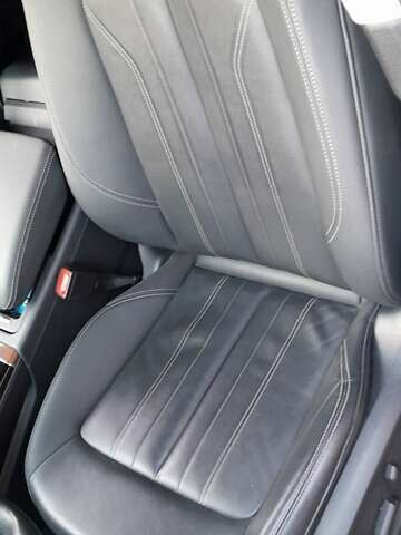 Чорний Ауді Ку 5, об'ємом двигуна 2 л та пробігом 76 тис. км за 28099 $, фото 62 на Automoto.ua