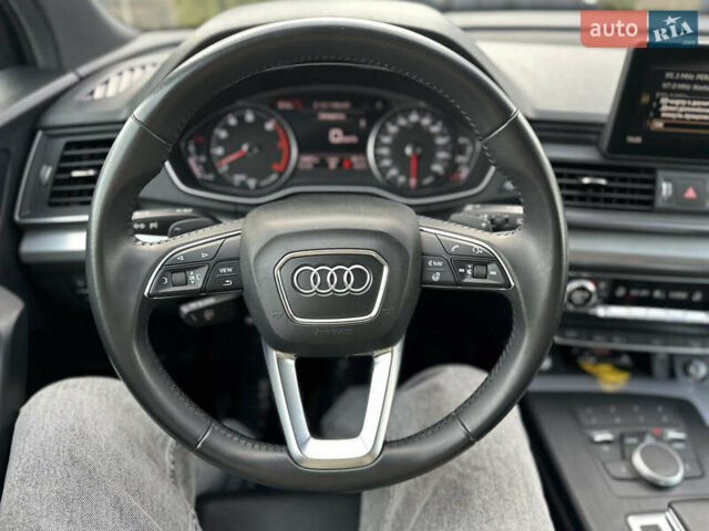 Черный Ауди Ку 5, объемом двигателя 2 л и пробегом 24 тыс. км за 31999 $, фото 11 на Automoto.ua