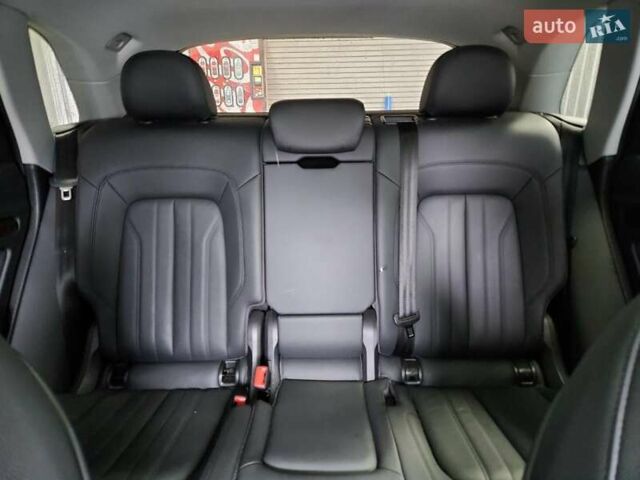 Чорний Ауді Ку 5, об'ємом двигуна 1.98 л та пробігом 56 тис. км за 8500 $, фото 9 на Automoto.ua