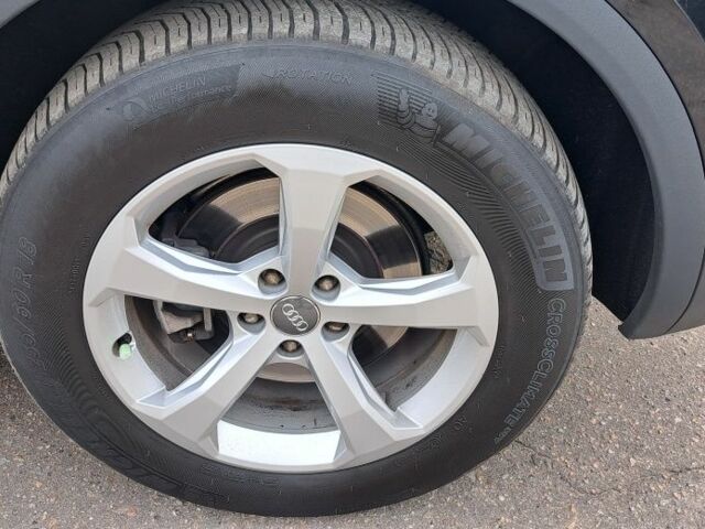 Черный Ауди Ку 5, объемом двигателя 3 л и пробегом 181 тыс. км за 33999 $, фото 22 на Automoto.ua