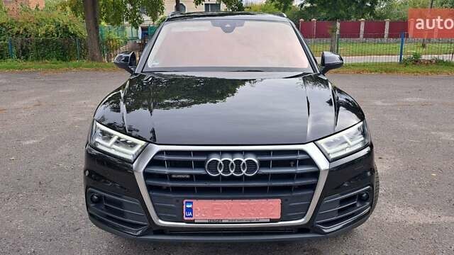 Чорний Ауді Ку 5, об'ємом двигуна 3 л та пробігом 181 тис. км за 33999 $, фото 4 на Automoto.ua