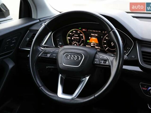 Черный Ауди Ку 5, объемом двигателя 1.98 л и пробегом 92 тыс. км за 36000 $, фото 18 на Automoto.ua