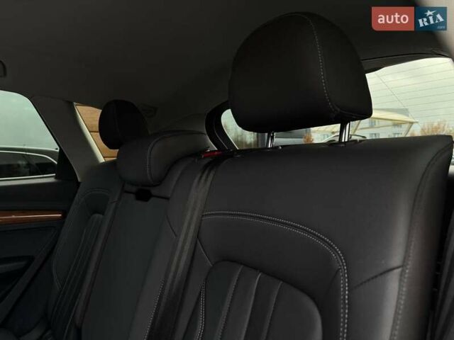 Черный Ауди Ку 5, объемом двигателя 1.98 л и пробегом 118 тыс. км за 27900 $, фото 56 на Automoto.ua