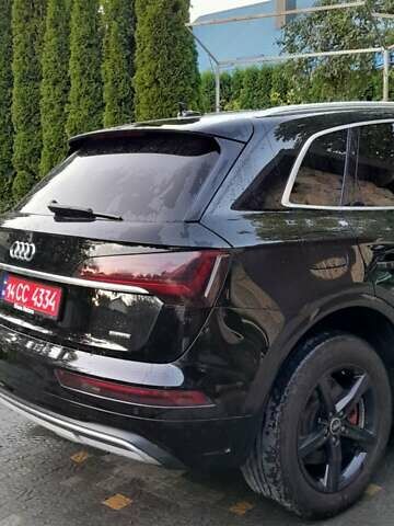 Ауди Ку 5 2020 в Стрые на Automoto.ua Черный Ауди Ку 5, объемом двигателя 2 л и пробегом 76 тыс. км за 29900 $, фото 3 на Automoto.ua