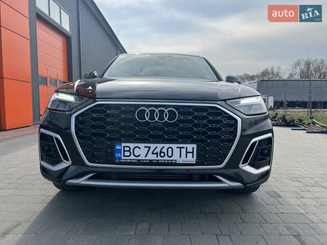 Черный Ауди Ку 5, объемом двигателя 1.98 л и пробегом 81 тыс. км за 47500 $, фото 4 на Automoto.ua