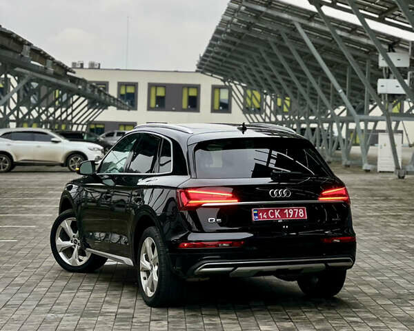 Черный Ауди Ку 5, объемом двигателя 1.98 л и пробегом 76 тыс. км за 35300 $, фото 2 на Automoto.ua