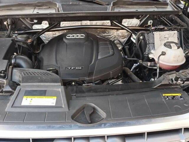 Черный Ауди Ку 5, объемом двигателя 0 л и пробегом 75 тыс. км за 15800 $, фото 4 на Automoto.ua