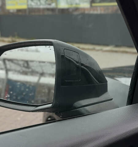 Чорний Ауді Ку 5, об'ємом двигуна 1.98 л та пробігом 191 тис. км за 26000 $, фото 21 на Automoto.ua