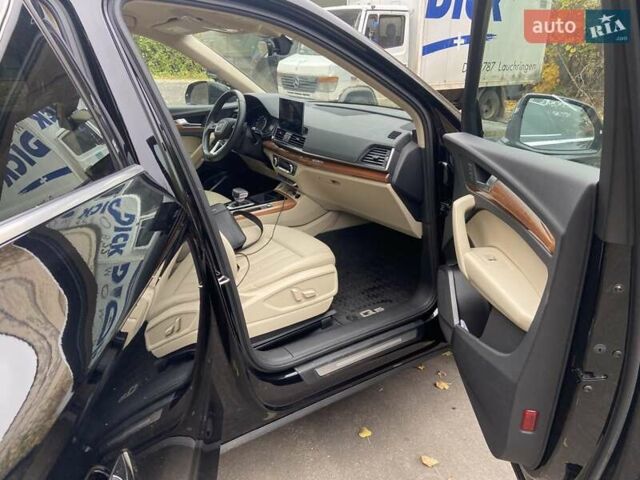 Черный Ауди Ку 5, объемом двигателя 2 л и пробегом 87 тыс. км за 30500 $, фото 4 на Automoto.ua