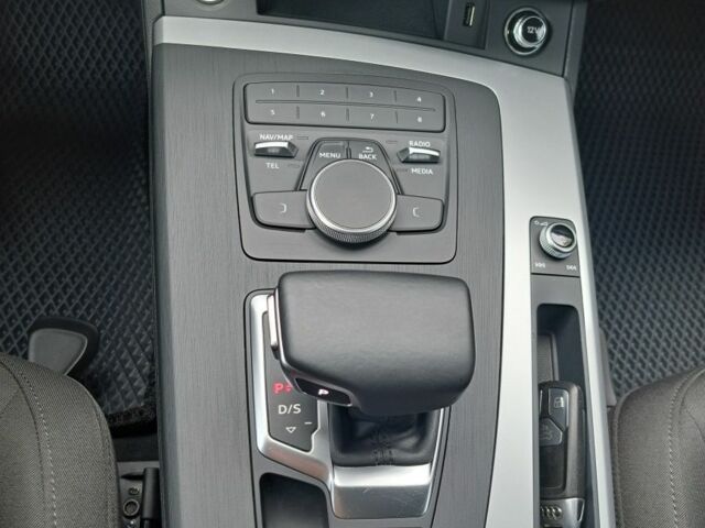 Черный Ауди Ку 5, объемом двигателя 3 л и пробегом 181 тыс. км за 33999 $, фото 21 на Automoto.ua