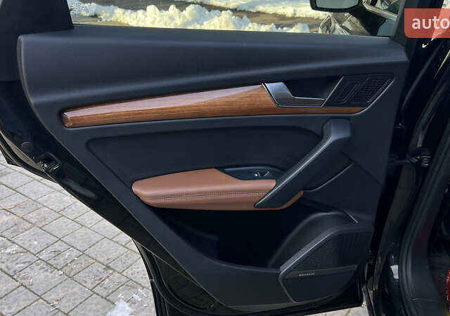 Чорний Ауді Ку 5, об'ємом двигуна 1.98 л та пробігом 103 тис. км за 31900 $, фото 28 на Automoto.ua