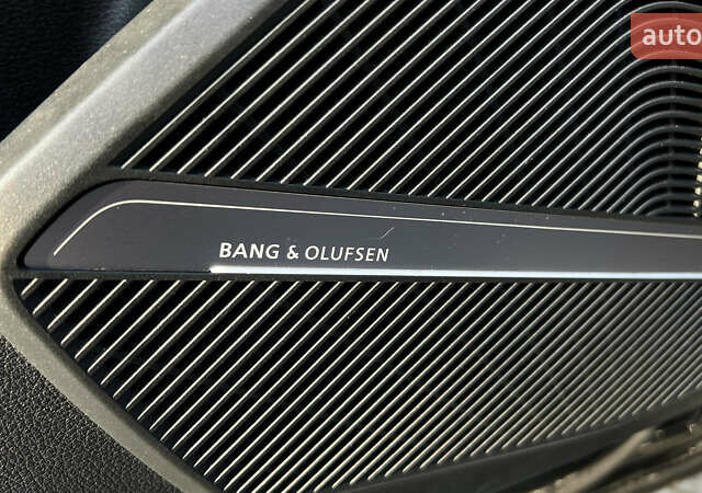 Чорний Ауді Ку 5, об'ємом двигуна 1.98 л та пробігом 103 тис. км за 31900 $, фото 23 на Automoto.ua