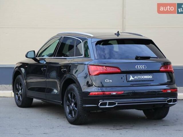 Черный Ауди Ку 5, объемом двигателя 1.98 л и пробегом 92 тыс. км за 36000 $, фото 5 на Automoto.ua