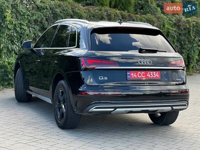 Чорний Ауді Ку 5, об'ємом двигуна 2 л та пробігом 76 тис. км за 28099 $, фото 1 на Automoto.ua