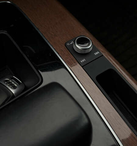 Чорний Ауді Ку 5, об'ємом двигуна 1.98 л та пробігом 191 тис. км за 26000 $, фото 35 на Automoto.ua