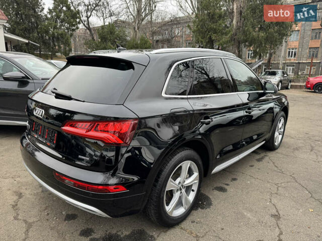 Черный Ауди Ку 5, объемом двигателя 1.98 л и пробегом 70 тыс. км за 27300 $, фото 5 на Automoto.ua