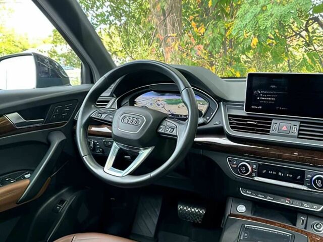 Черный Ауди Ку 5, объемом двигателя 2 л и пробегом 45 тыс. км за 14000 $, фото 7 на Automoto.ua